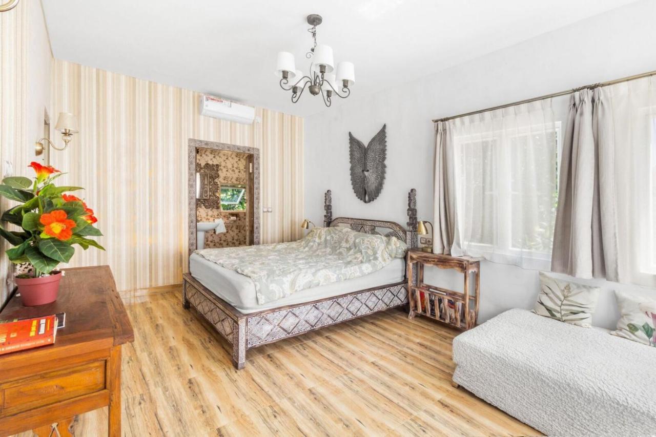 Colibry Villa *